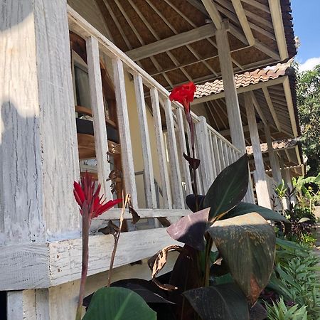 The Lucky Cottage Lembongan Exteriör bild