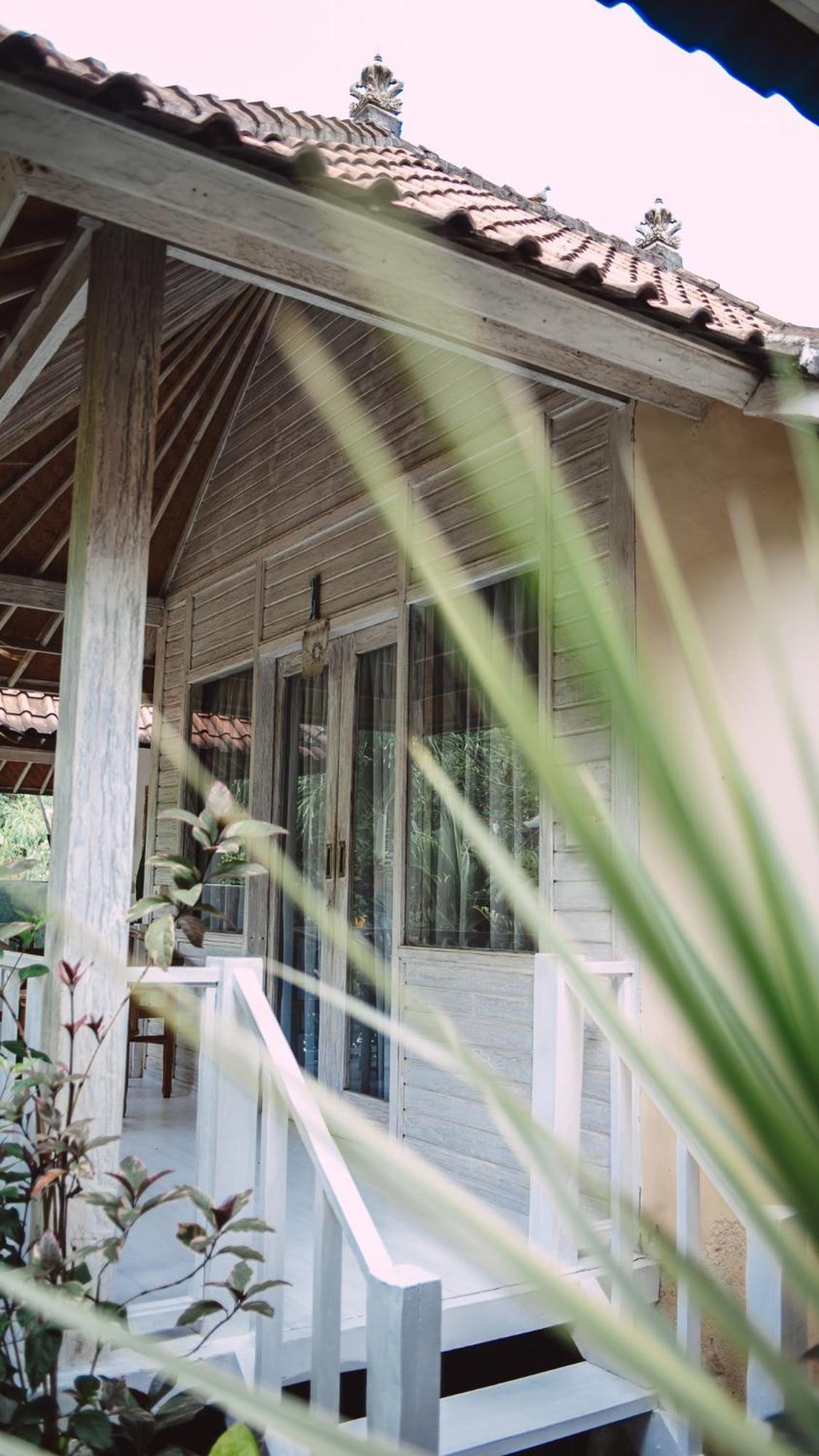 The Lucky Cottage Lembongan Exteriör bild